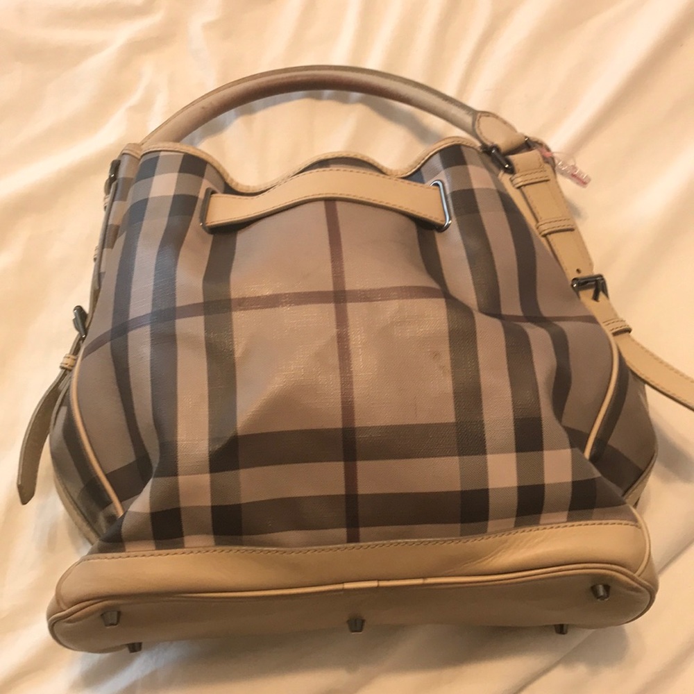 Burberry Smoked Check Medium Walden Hobo